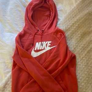 Pink Nike hoodie size XS. Great condition!